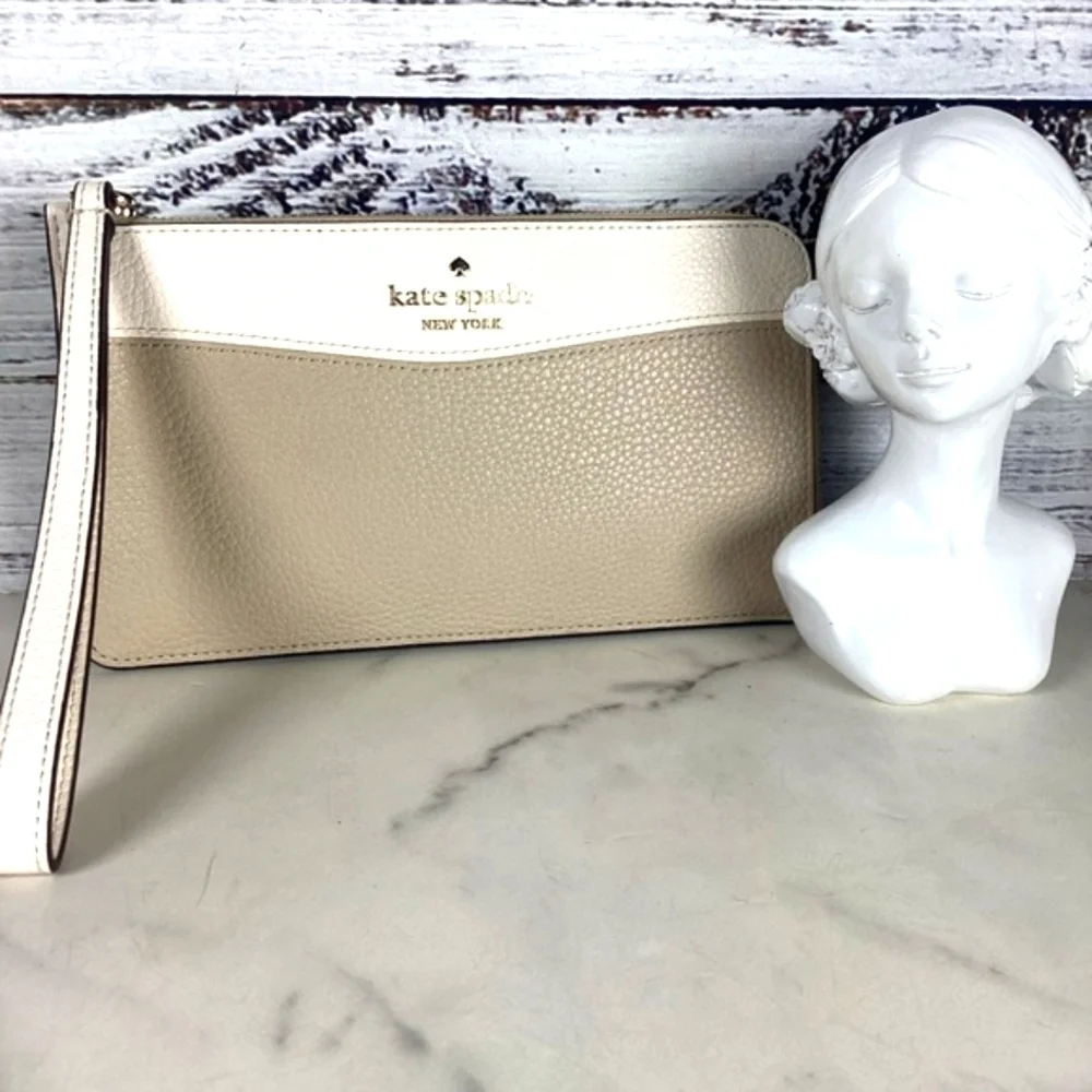 Kate Spade‎ New York Lucy Colorblock Beige White Wristlet Bag Wallet